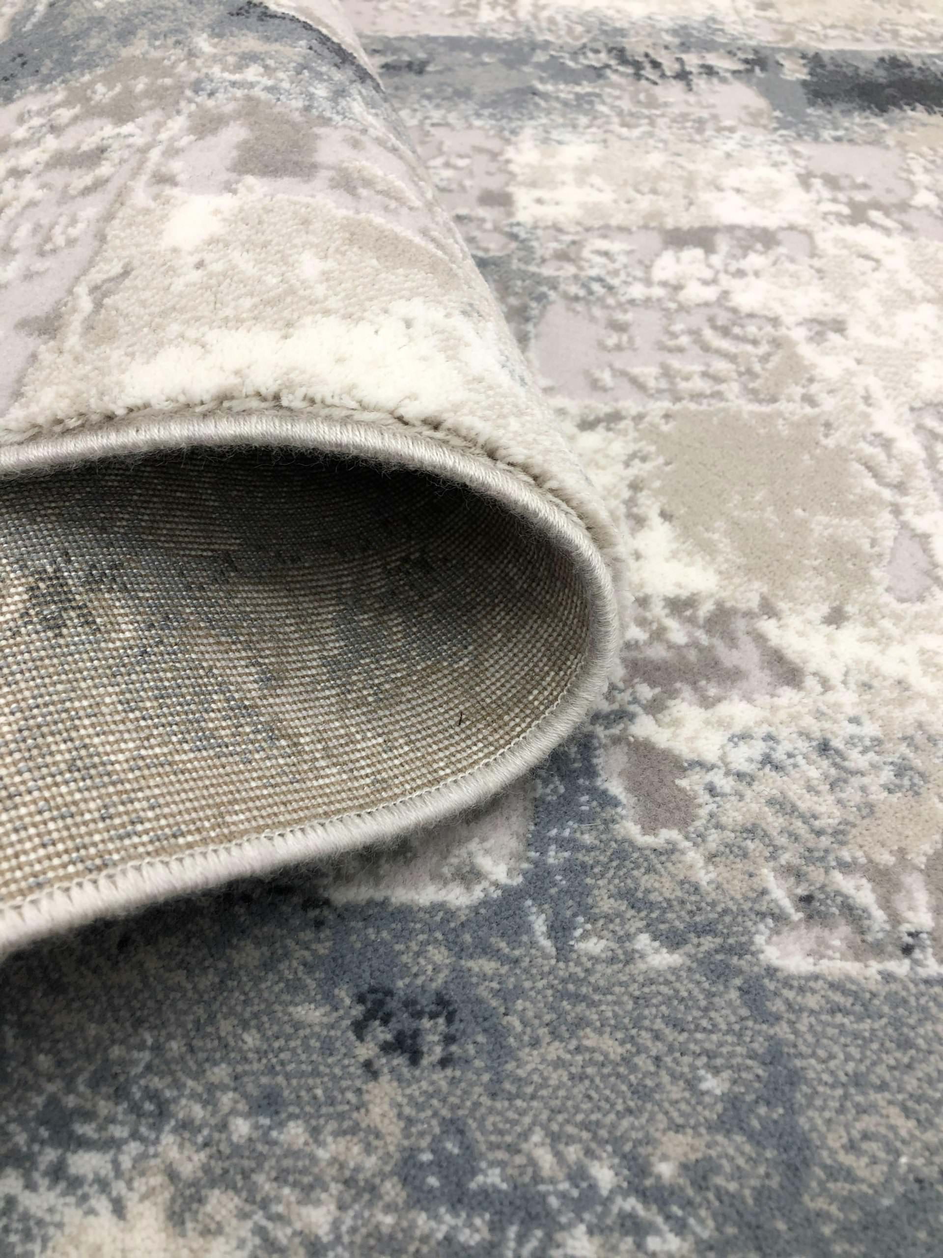 Enya Area Rug