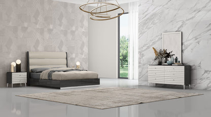 Pino Queen Bed