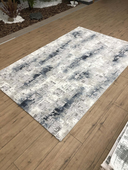 Enya Area Rug