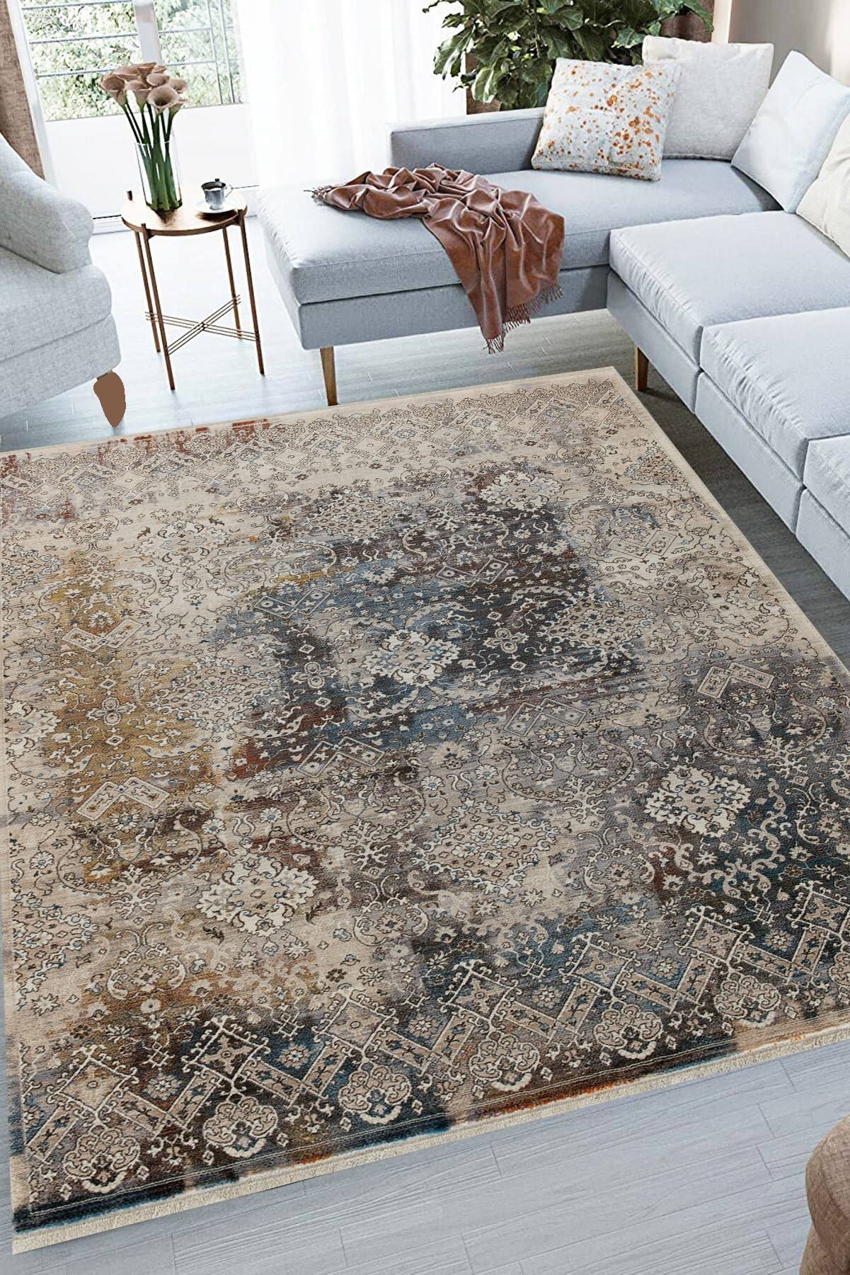 Amanda Area Rug