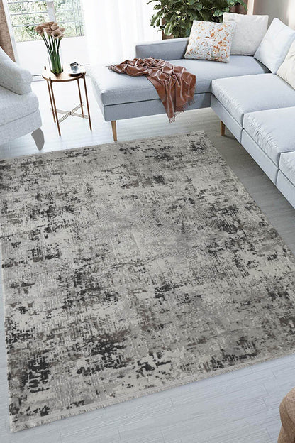 Evita Area Rug